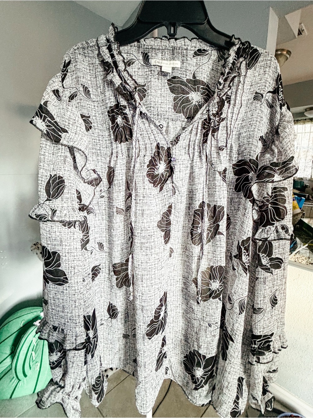Cato Black & White Floral Tie-Neck Ruffle Blouse